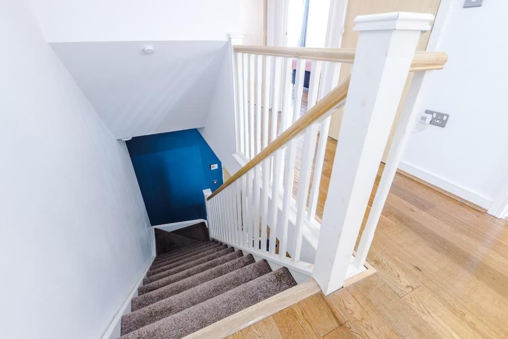 Modern Townhouse Near Coop Live Etihad Villa Manchester Ngoại thất bức ảnh